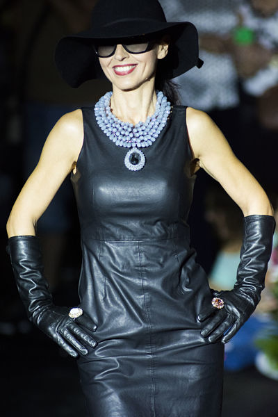 desfile lliria 2015