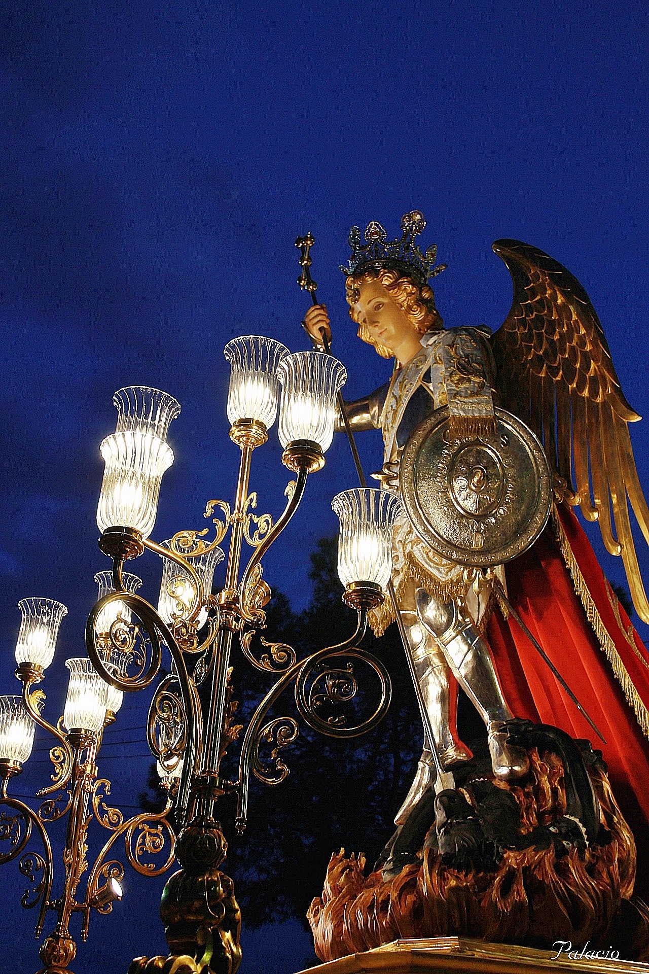JAUME I I L’ARCÀNGEL SANT MIQUEL. UNA DEVOCIÓ NASCUDA EN LA TARDOR DE L’EDAT MITJANA.